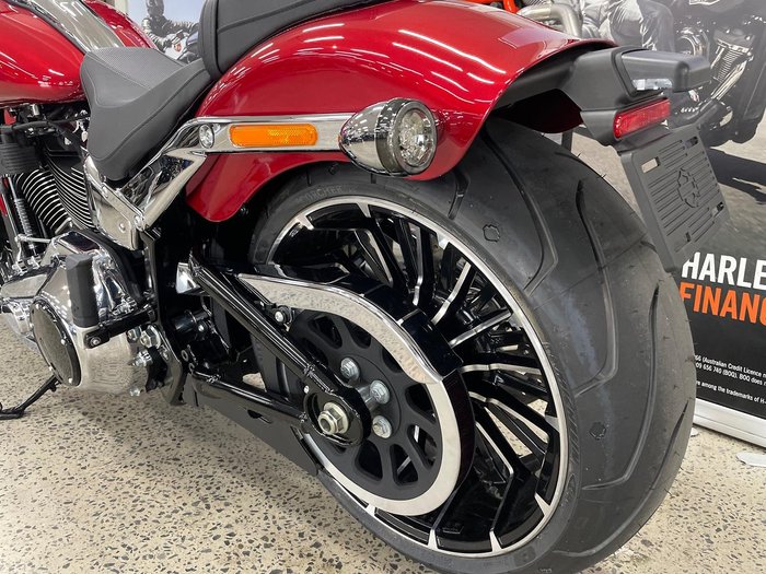 2025 Harley-Davidson Breakout 117 (FXBR) Softail Red