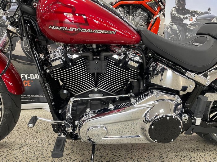 2025 Harley-Davidson Breakout 117 (FXBR) Softail Red
