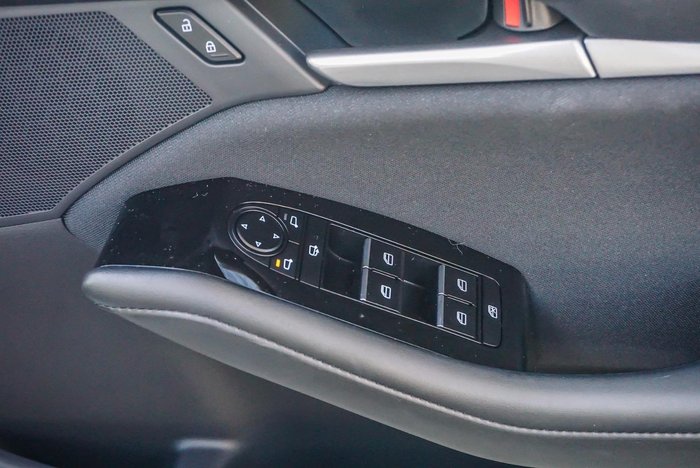 2025 Mazda 3 G20 Pure