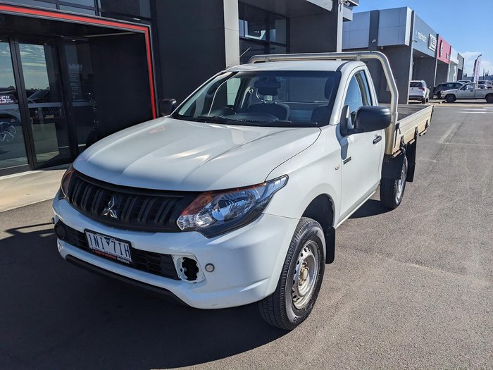 2018 Mitsubishi Triton GLX