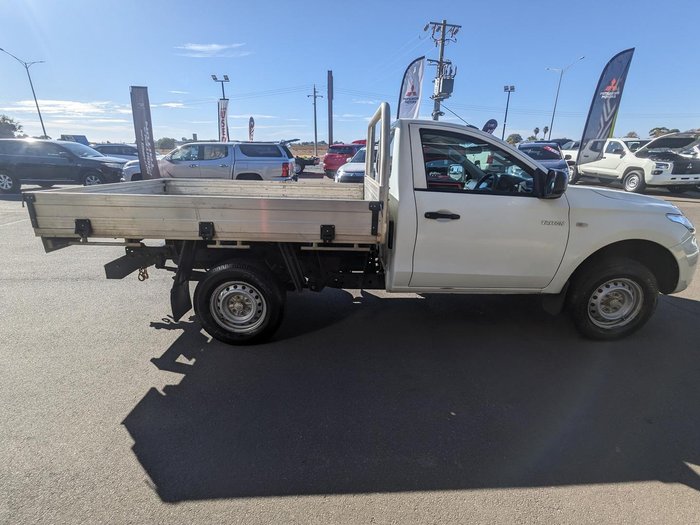2018 Mitsubishi Triton GLX