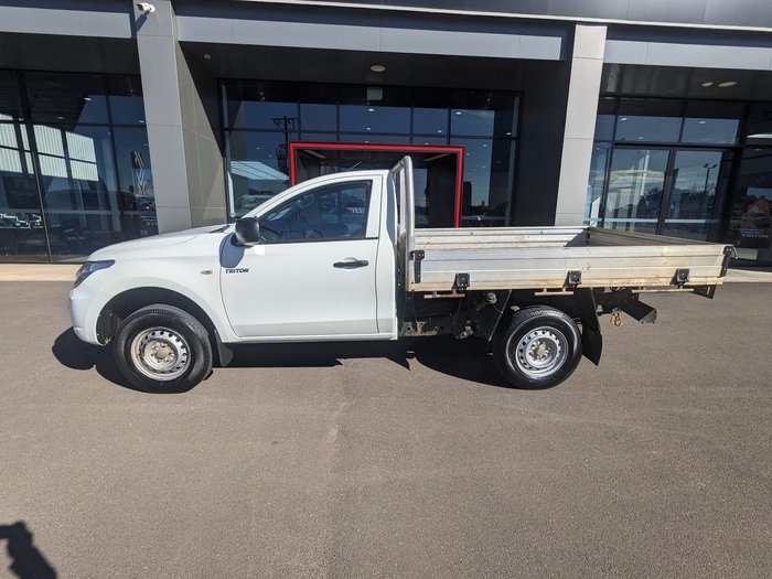 2018 Mitsubishi Triton GLX