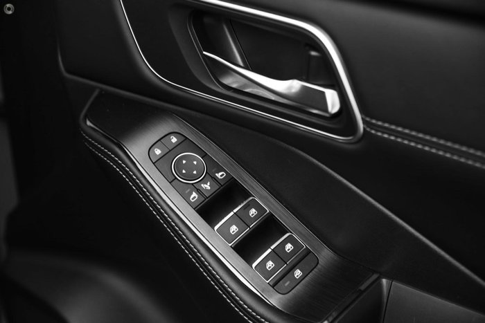 2025 Nissan X-TRAIL Ti e-POWER