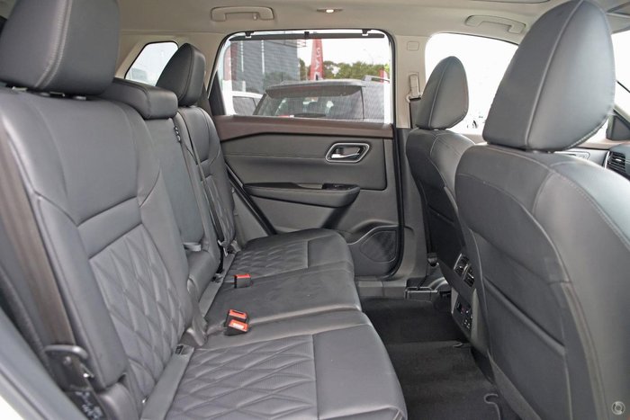 2025 Nissan X-TRAIL Ti-L