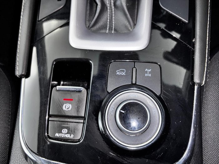 2023 Isuzu MU-X LS-U