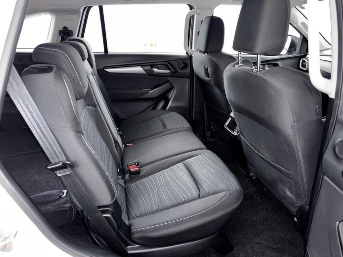 2023 Isuzu MU-X LS-M