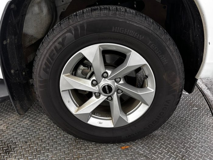 2023 Isuzu MU-X LS-M