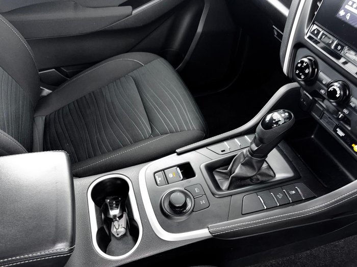 2023 Isuzu MU-X LS-M