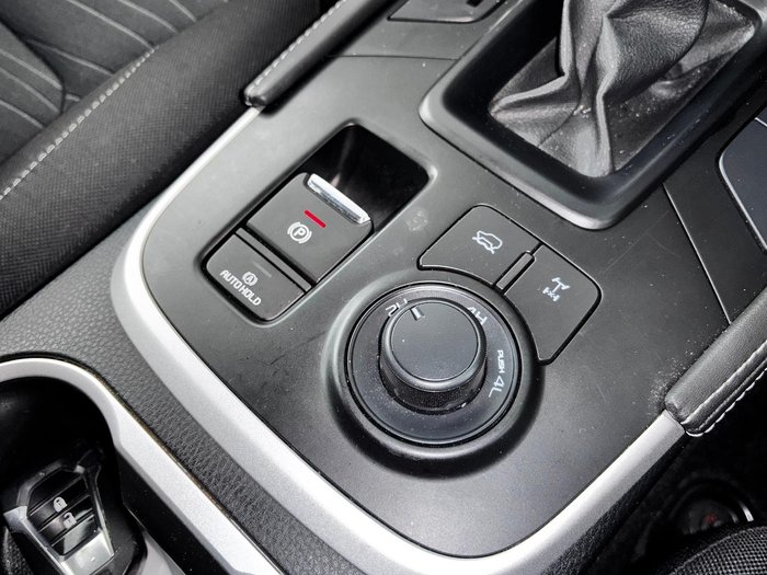 2023 Isuzu MU-X LS-M