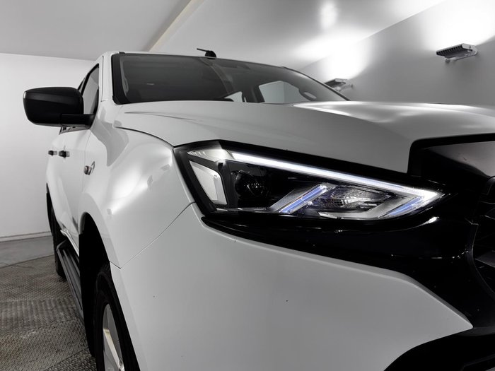 2023 Isuzu MU-X LS-M