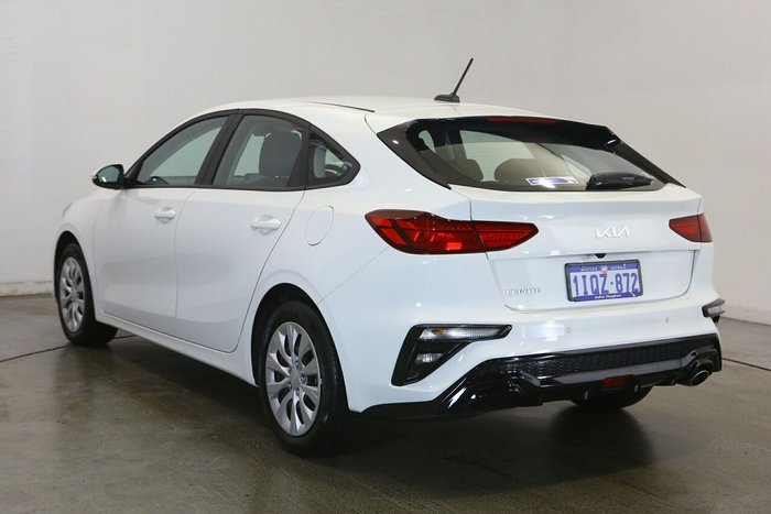 2023 Kia Cerato S
