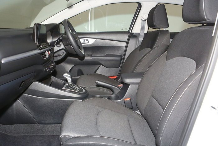 2023 Kia Cerato S