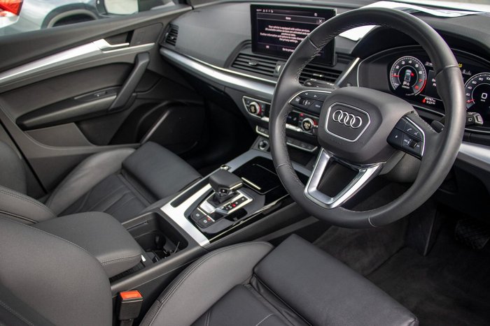 2021 Audi Q5 45 TFSI Sport