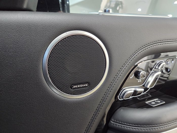 2020 Land Rover Range Rover SDV6 Vogue