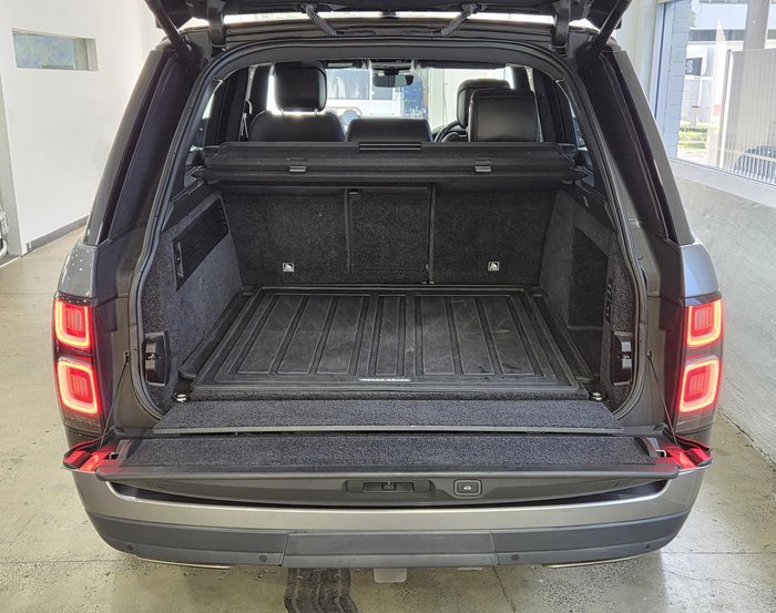 2020 Land Rover Range Rover SDV6 Vogue