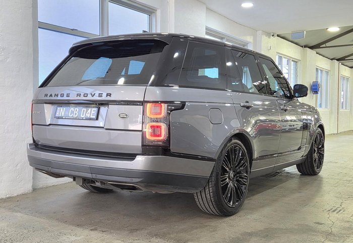 2020 Land Rover Range Rover SDV6 Vogue