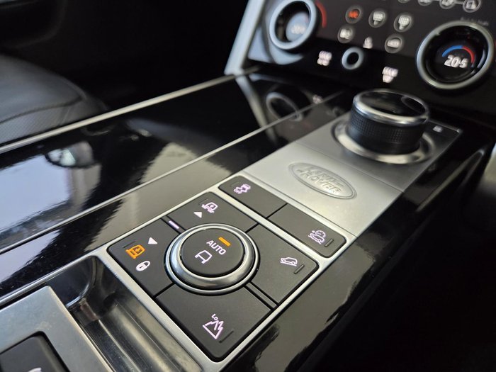 2020 Land Rover Range Rover SDV6 Vogue