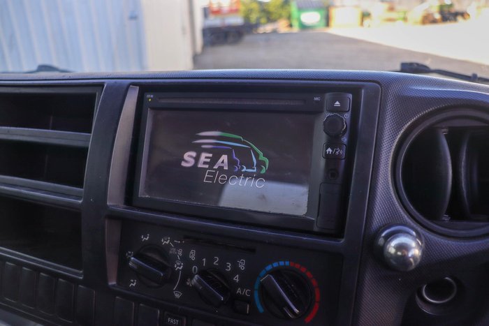 2018 Hino 300 917 At Ev Pantech