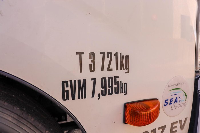 2018 Hino 300 917 At Ev Pantech White