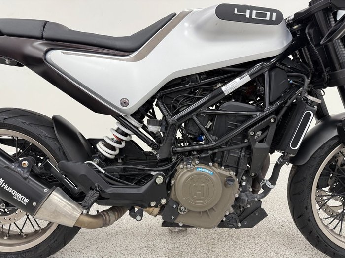 2021 HUSQVARNA VITPILEN 401 grey
