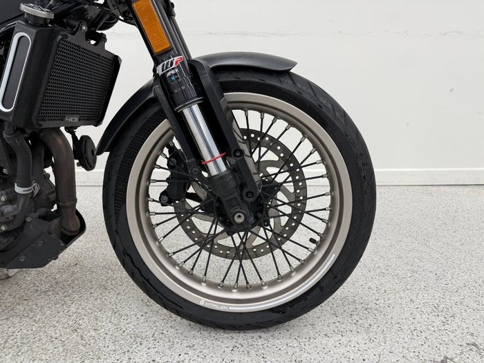 2021 HUSQVARNA VITPILEN 401 grey