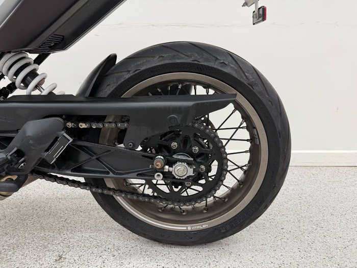2021 HUSQVARNA VITPILEN 401 grey