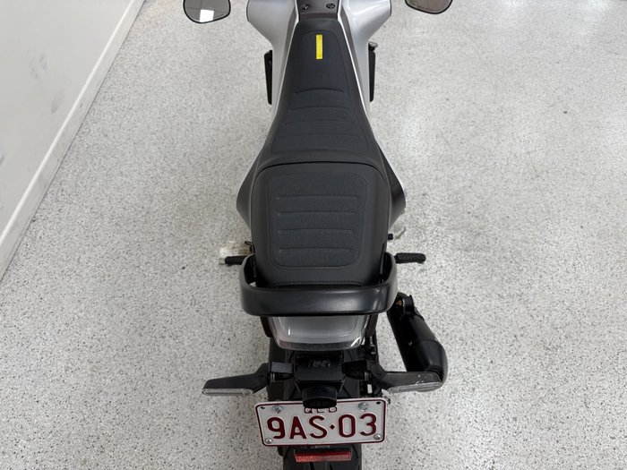 2021 HUSQVARNA VITPILEN 401 grey