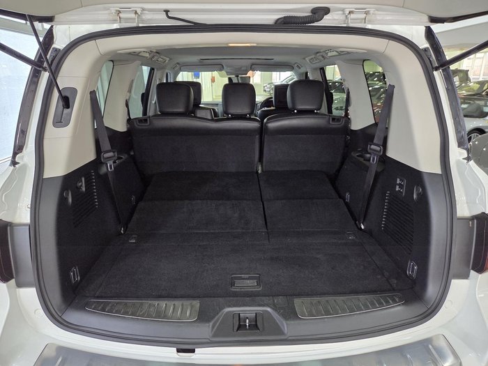 2018 INFINITI QX80 S Premium