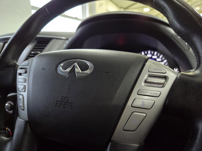 2018 INFINITI QX80 S Premium