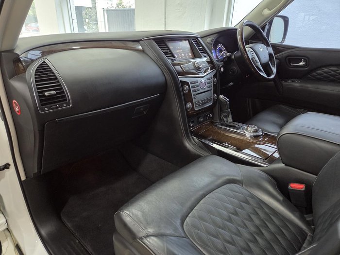 2018 INFINITI QX80 S Premium