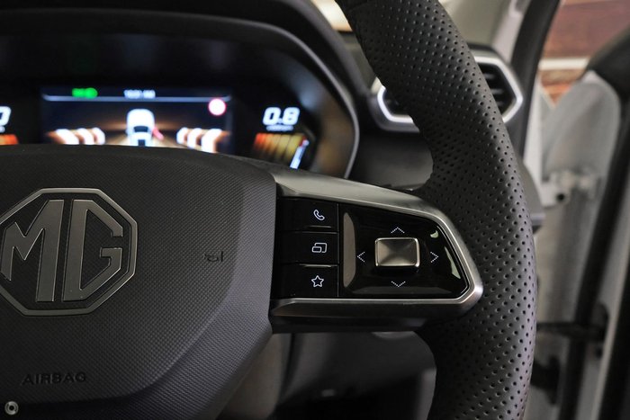 2025 MG ZS Essence