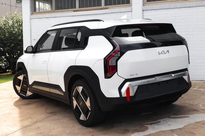 2025 Kia EV3 Earth Long Range
