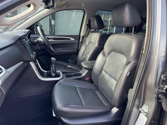 2019 LDV T60 LUXE SK8C 4X4 Dual Range Lava Grey