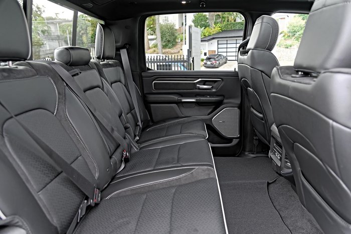 2025 RAM 1500 Laramie Sport Hurricane SO RamBox