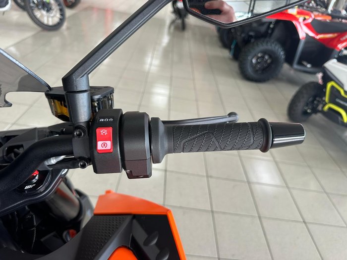 2024 KTM 990 Duke Duke Orange