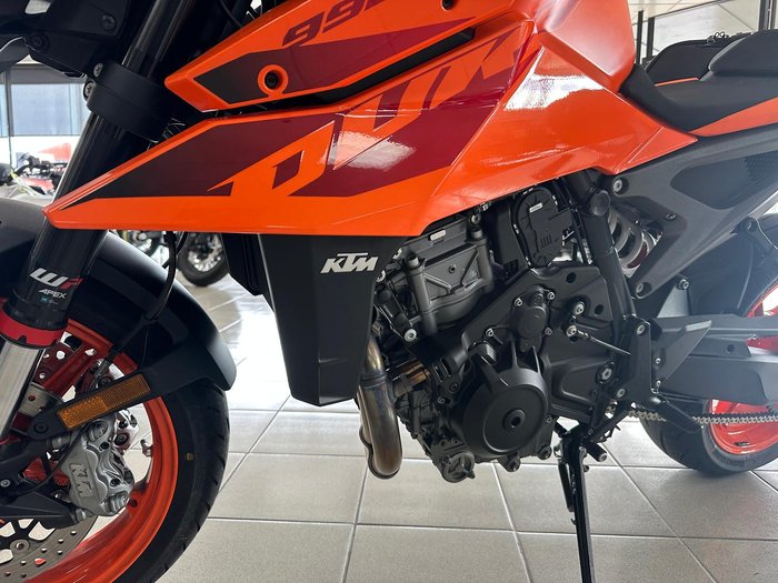 2024 KTM 990 Duke Duke Orange
