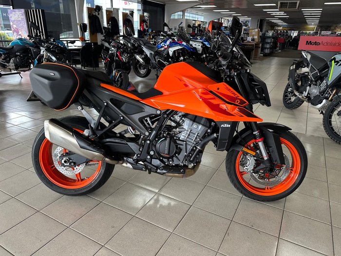 2024 KTM 990 Duke Duke Orange