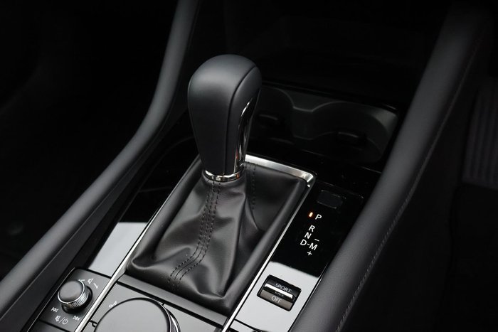 2025 Mazda 3 G20 Evolve
