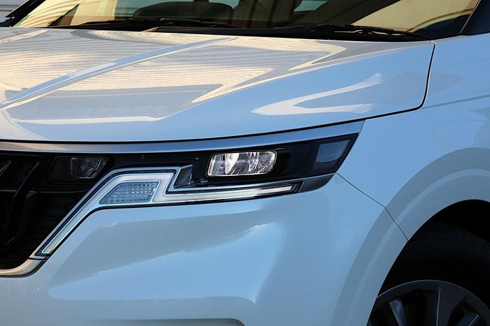 2022 Kia Carnival S
