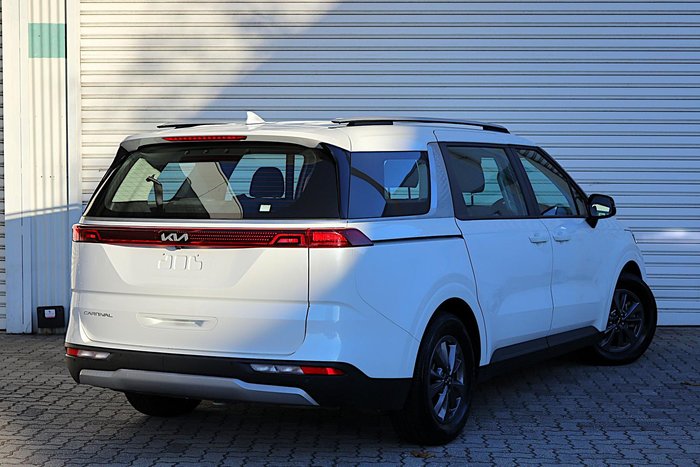 2022 Kia Carnival S
