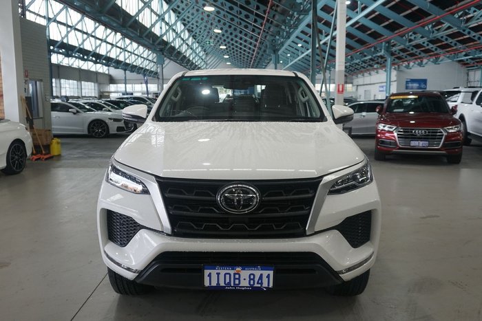 2023 Toyota Fortuner