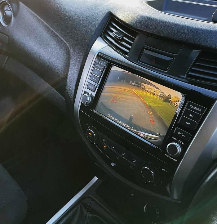 2020 Nissan Navara ST