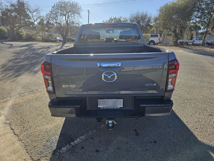 2025 Mazda BT-50 XTR