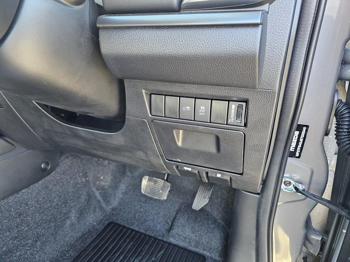 2025 Mazda BT-50 XTR