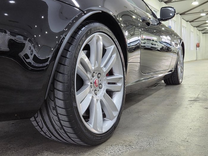 2014 Jaguar XKR