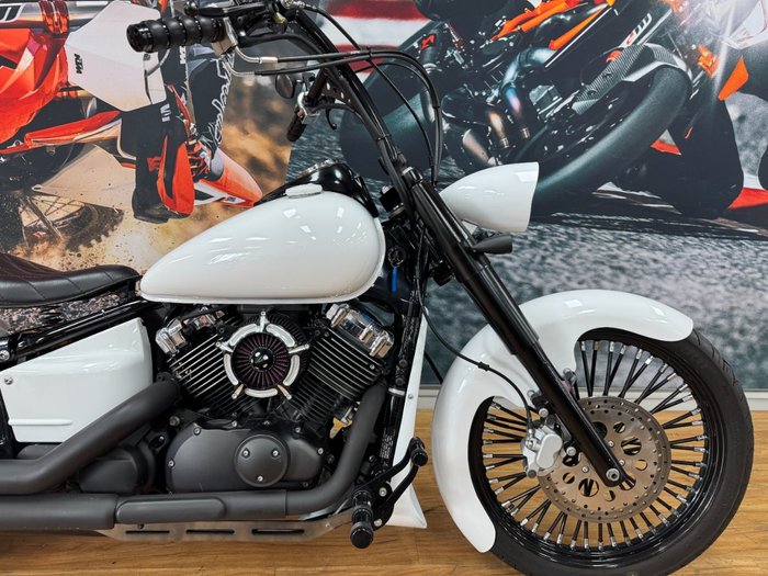 2018 Yamaha XVS650 V-STAR CUSTOM PEARL WHITE
