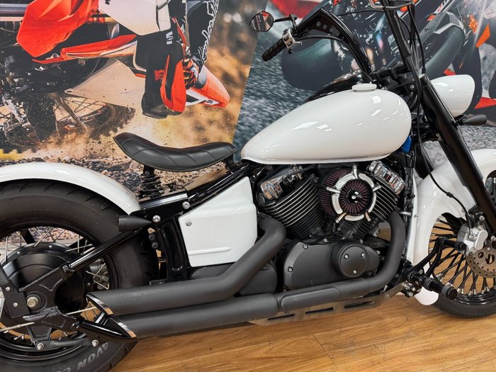 2018 Yamaha XVS650 V-STAR CUSTOM PEARL WHITE