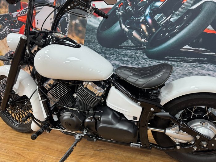2018 Yamaha XVS650 V-STAR CUSTOM PEARL WHITE