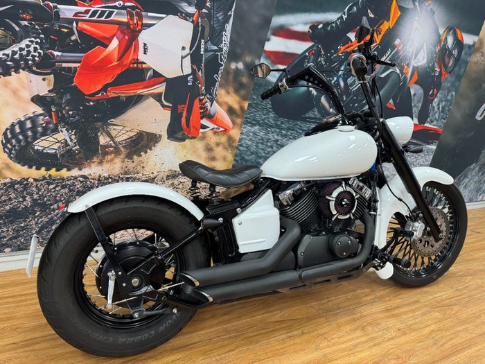 2018 Yamaha XVS650 V-STAR CUSTOM PEARL WHITE