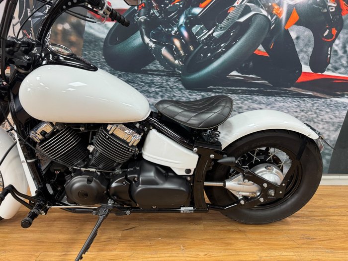 2018 Yamaha XVS650 V-STAR CUSTOM PEARL WHITE